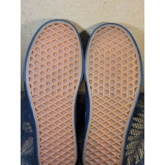 Vans Womens Star Wars Darth Vader Slip-On Sneakers- Size 9 - Picture 8 of 10